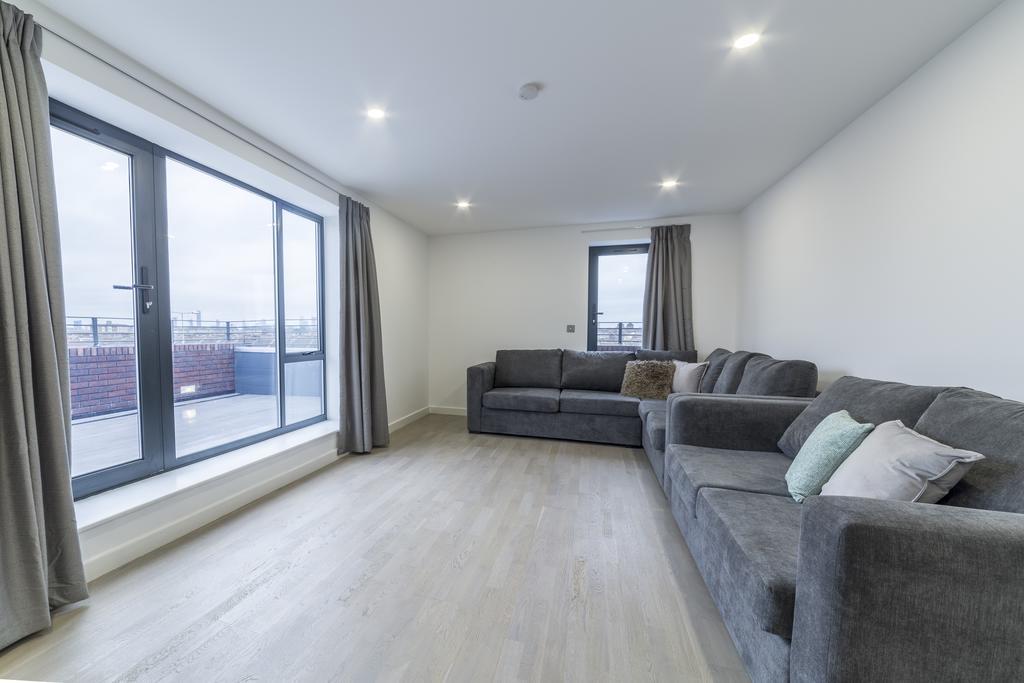 Canning Town Stratford Apartments Лондон Экстерьер фото
