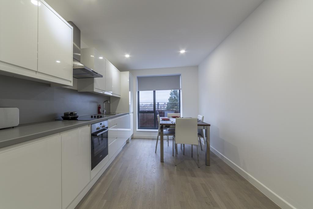 Canning Town Stratford Apartments Лондон Экстерьер фото